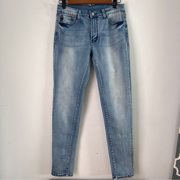 KanCan Denim - KanCan Blue Slim Jeans with Tapered Leg